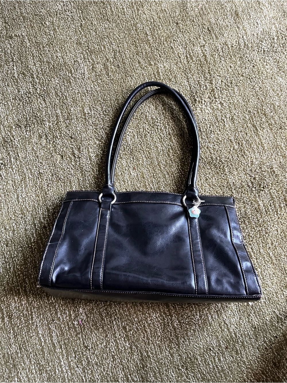 Sag Harbor Black Shoulder Tote with Contrast Stitching
